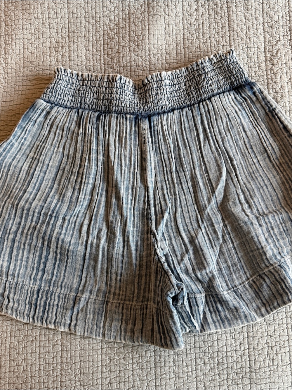 Faherty Dream Cotton Gauze Shorts Light Indigo Wash NWT XS - Picture 4 of 5